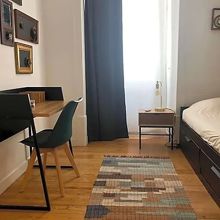 Living Lounge Hostal *
