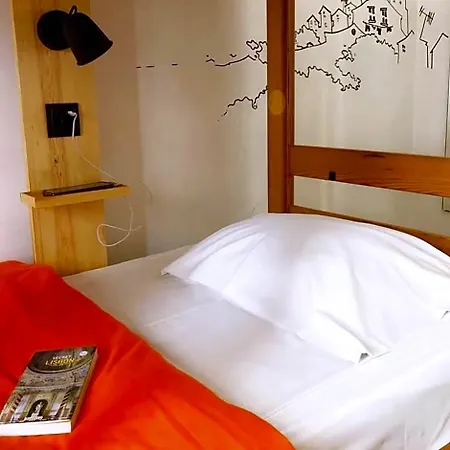 Living Lounge Hostal Lisboa