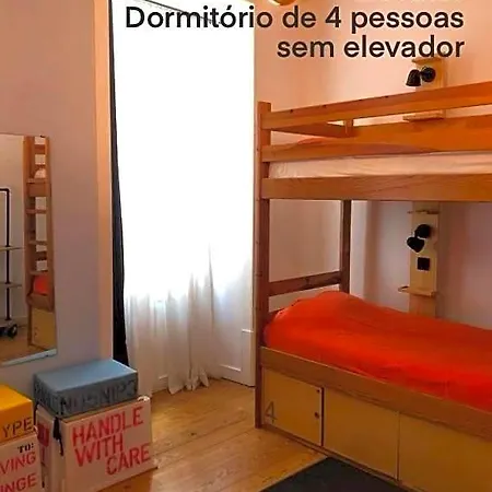 Living Lounge Hostal Lisboa