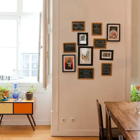 Living Lounge 旅馆 *