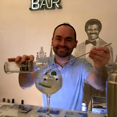 بيت شباب Living Lounge *